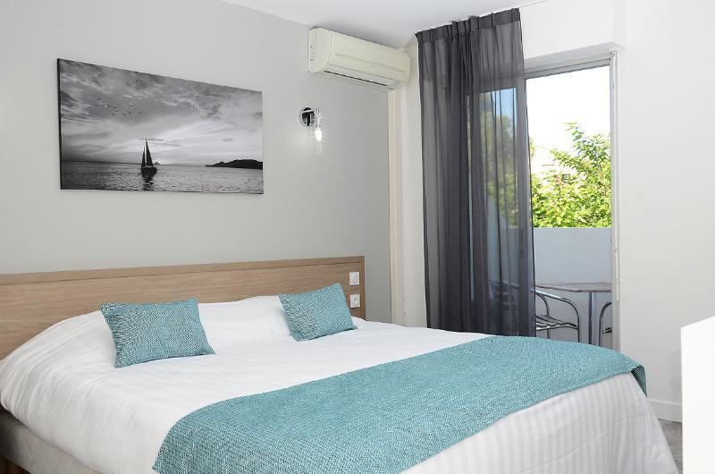 Hotel La Voile Bormes-les-Mimosas Exteriér fotografie