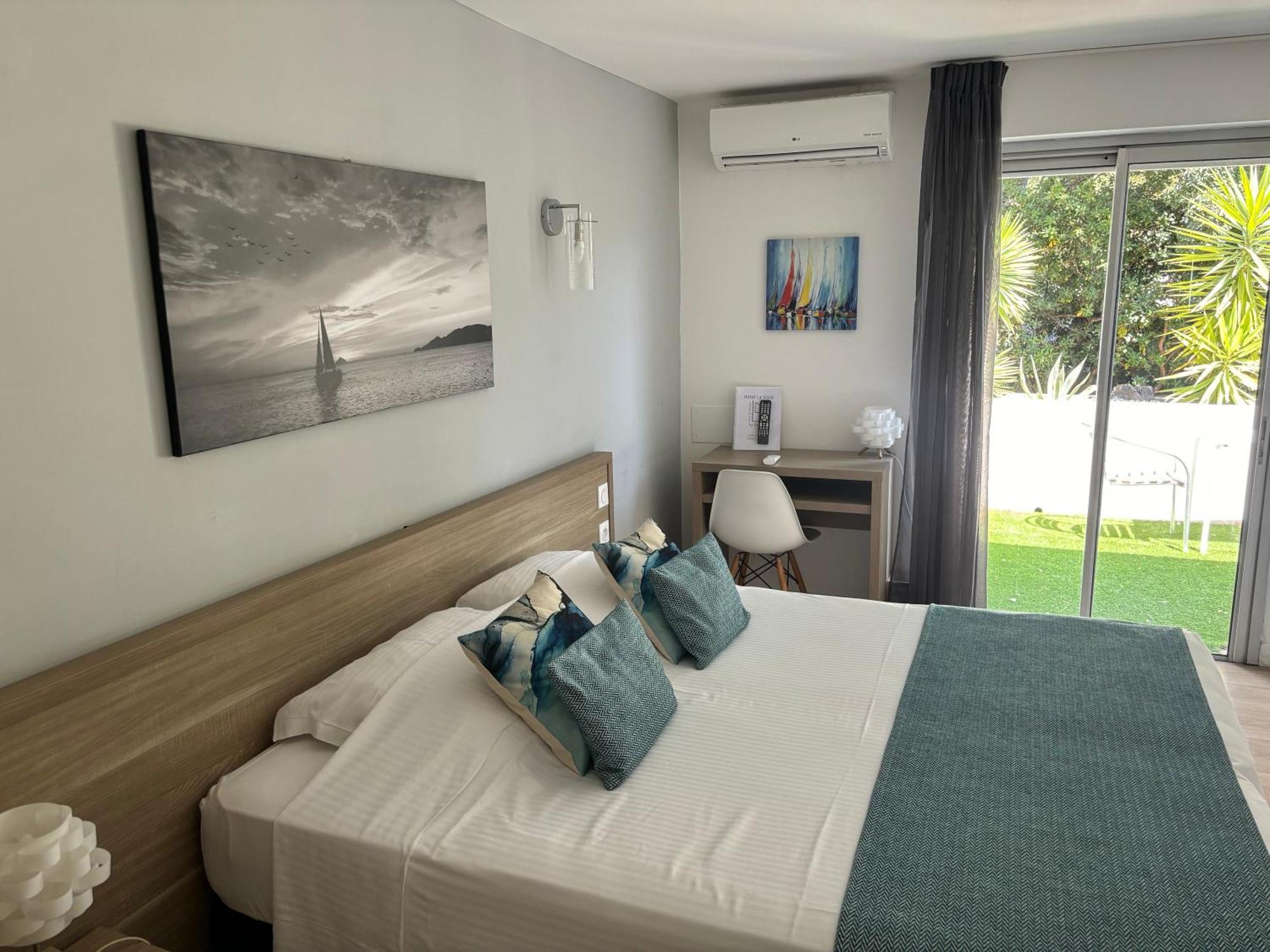 Hotel La Voile Bormes-les-Mimosas Exteriér fotografie